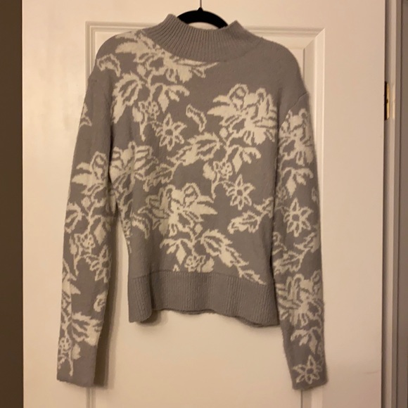 Mock neck cozy sweater - Picture 1 of 2